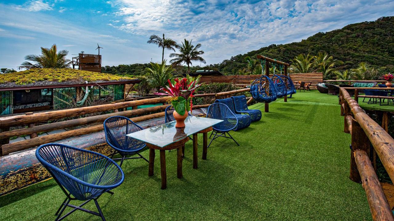 Grajagan Surf Resort Ilha do Mel Luaran gambar