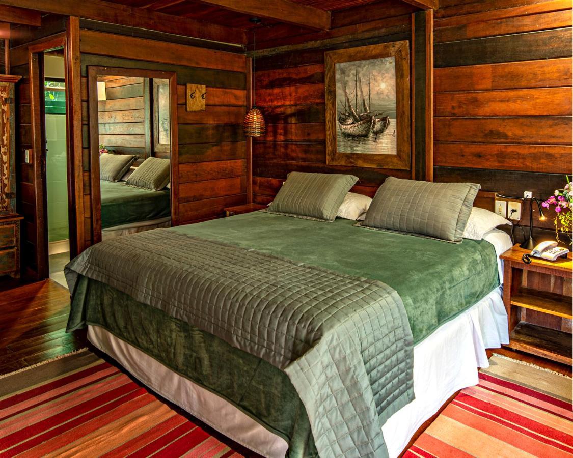 Grajagan Surf Resort Ilha do Mel Bilik gambar