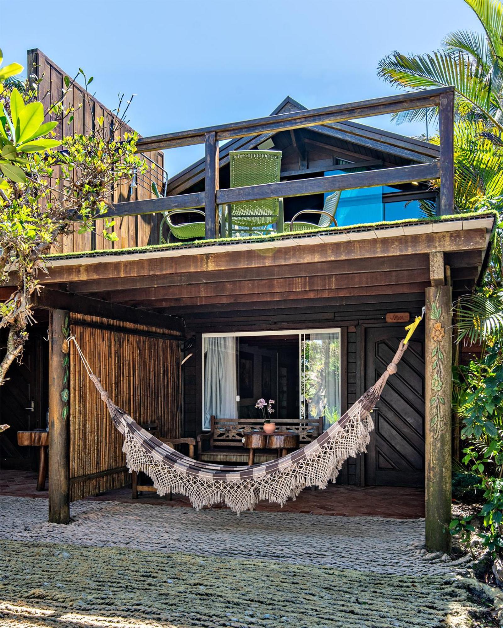 Grajagan Surf Resort Ilha do Mel Luaran gambar