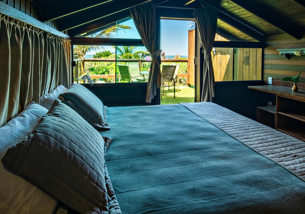 Grajagan Surf Resort Ilha do Mel Luaran gambar