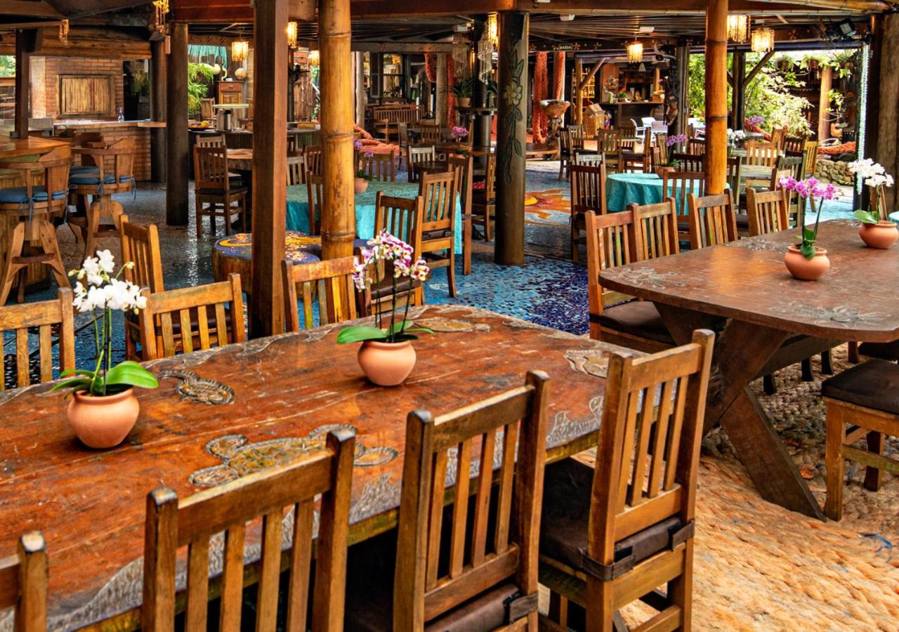 Grajagan Surf Resort Ilha do Mel Luaran gambar